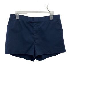 Adidas’s navel blue shorts